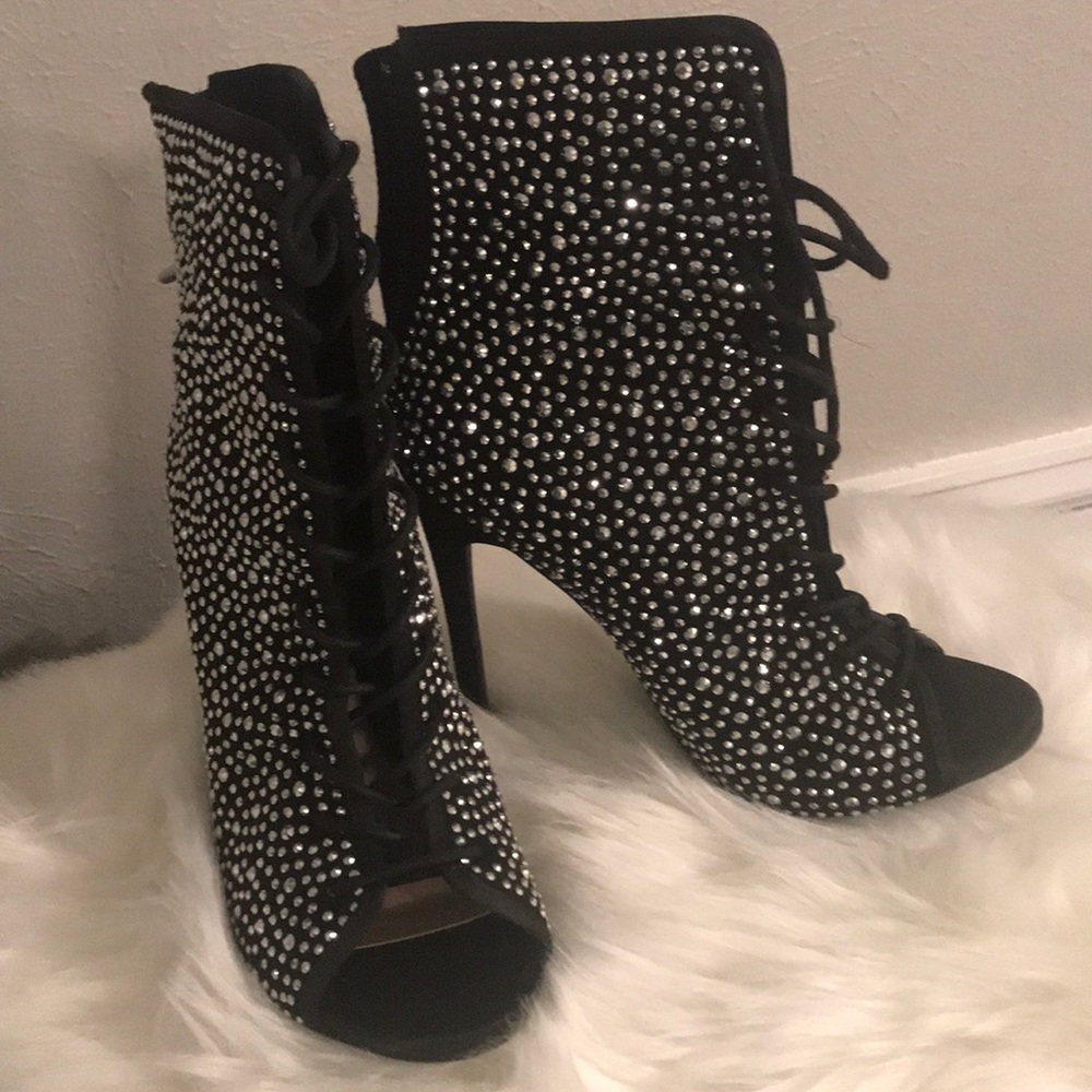 Open toe sparkle booties